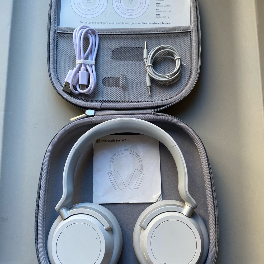 Microsoft Surface Wireless Headphones